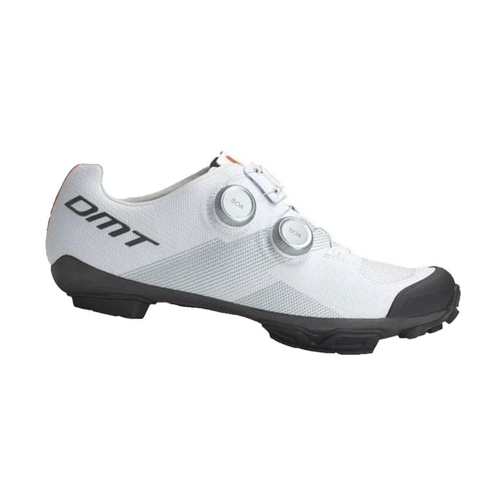 Kolesarski čevlji za MTB in gramoz s karbonskim podplatom DMT KM0 EVO