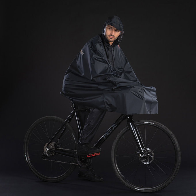 Dežni pončo za odrasle črn