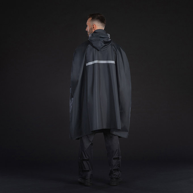 Dežni pončo za odrasle črn