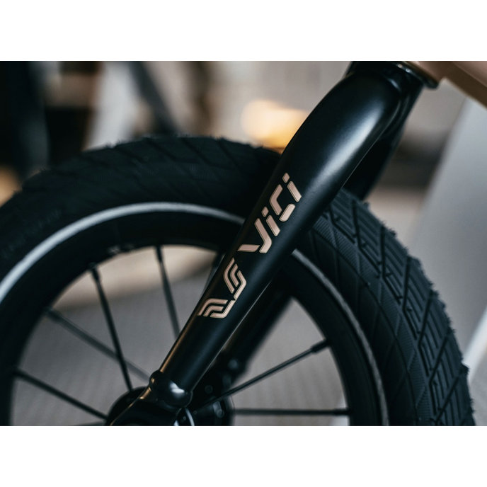 3-v-1 poganjalec/kolo za otroke od 1 do 5 let