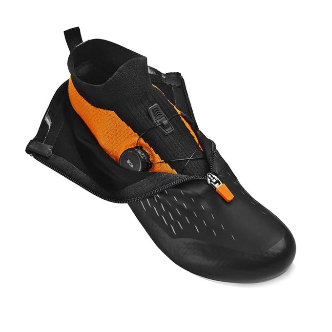 Zimski cestni kolesarski čevlji z BOA sistemom DMT WKR1