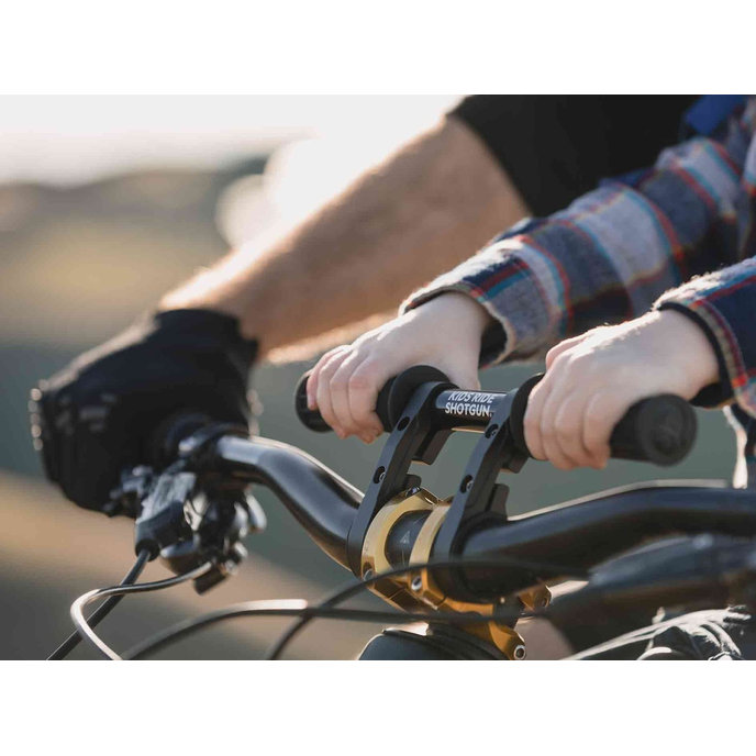 Otroško krmilo za sedež Shotgun