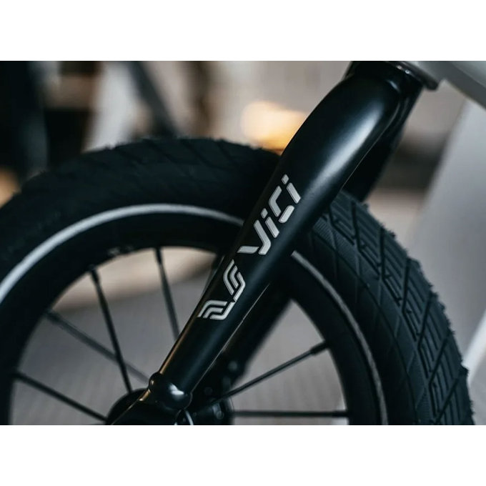 3-v-1 poganjalec/kolo za otroke od 1 do 5 let