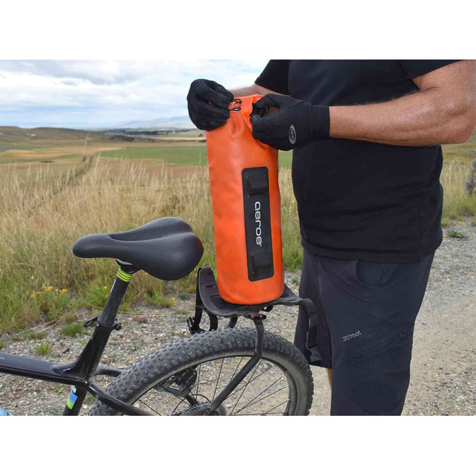 Nepremočljiva vreča oranžna - 8l