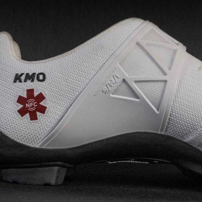 Kolesarski čevlji za MTB in gramoz s karbonskim podplatom DMT KM0 EVO