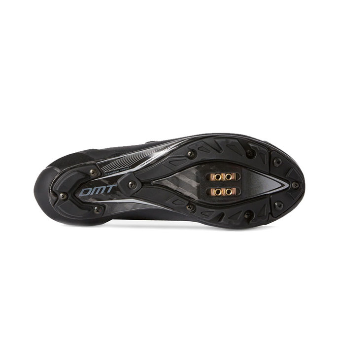 Gorsko kolesarski čevlji s karbonskim podplatom in sistemom BOA DMT KM30