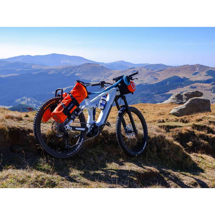 Nepremočljiva vreča oranžna - 8l