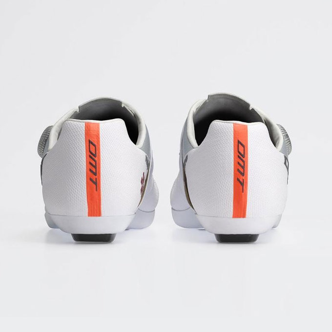 Cestni kolesarski čevlji DMT KR0 EVO s karbonskim podplatom