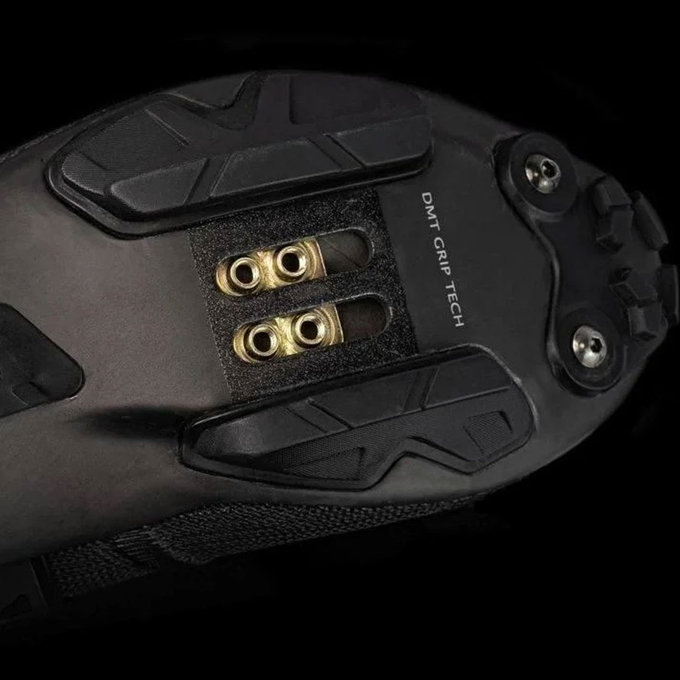 Kolesarski čevlji za MTB in gramoz s karbonskim podplatom DMT KM0 EVO