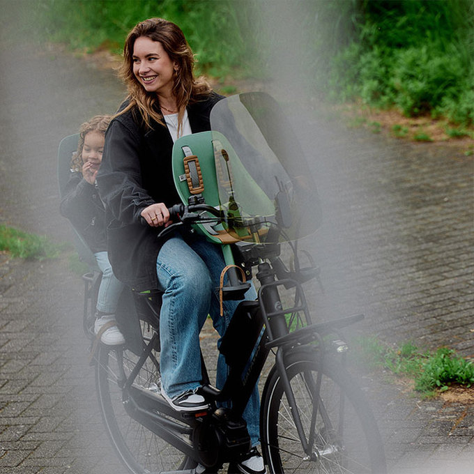 Sprednje zaščitno steklo z UV filtrom