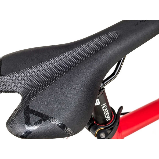 Grade 6 - 26" (od 140 cm)