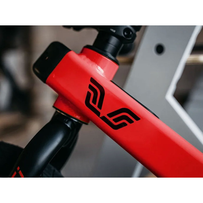 3-v-1 poganjalec/kolo za otroke od 1 do 5 let