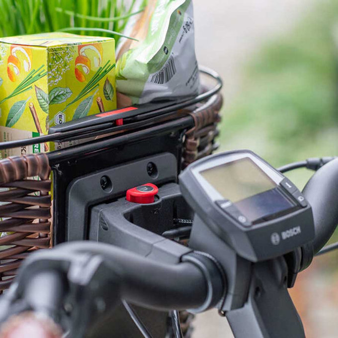 STRUCTURA OVAL pletena košara za krmilo rjava