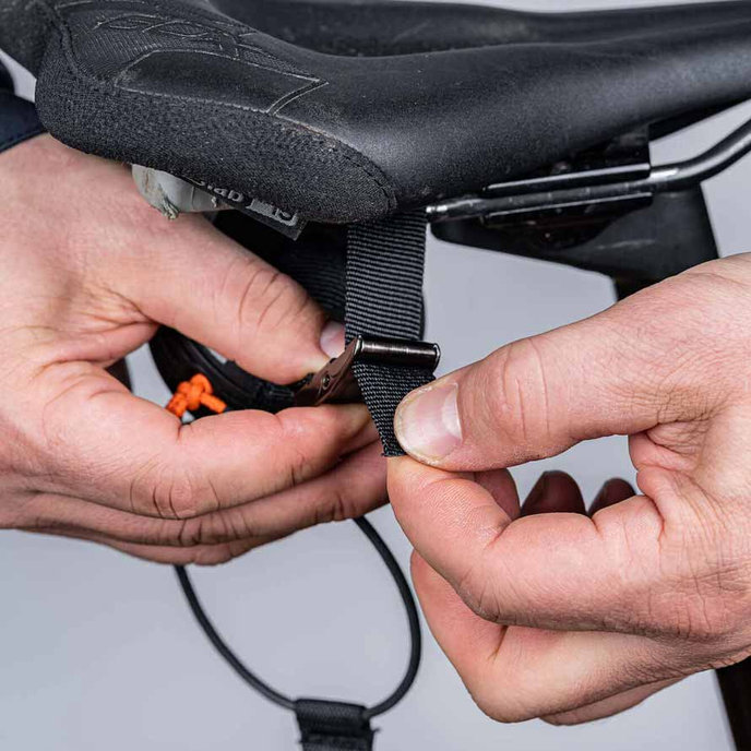 Samonavijalna vrv za vleko kolesa