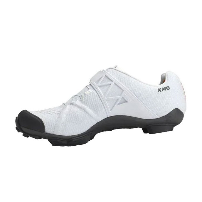 Kolesarski čevlji za MTB in gramoz s karbonskim podplatom DMT KM0 EVO