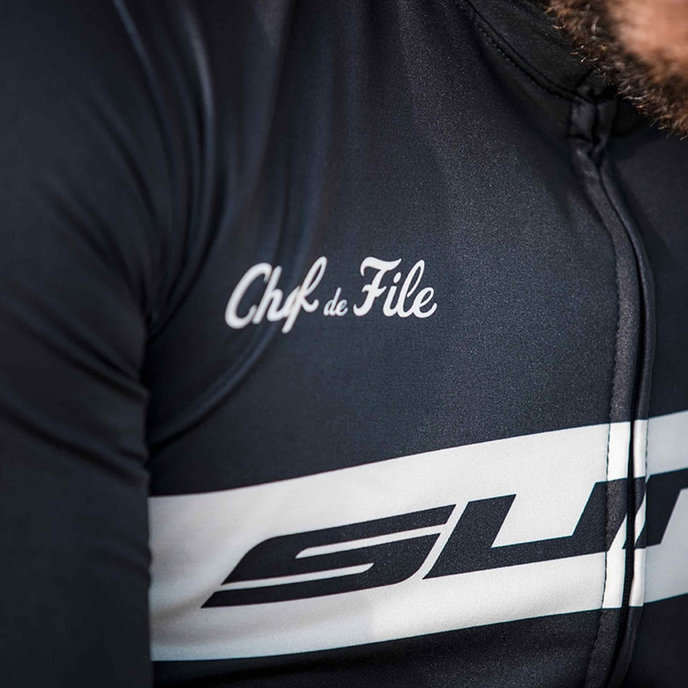 Kolesarski dres z dolgimi rokavi