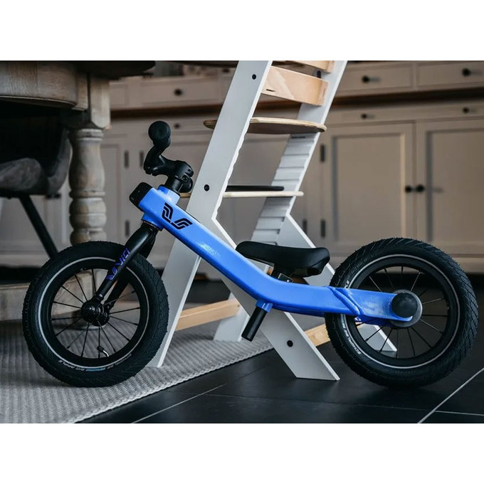 3-v-1 poganjalec/kolo za otroke od 1 do 5 let