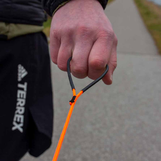 Samonavijalna vrv za vleko kolesa