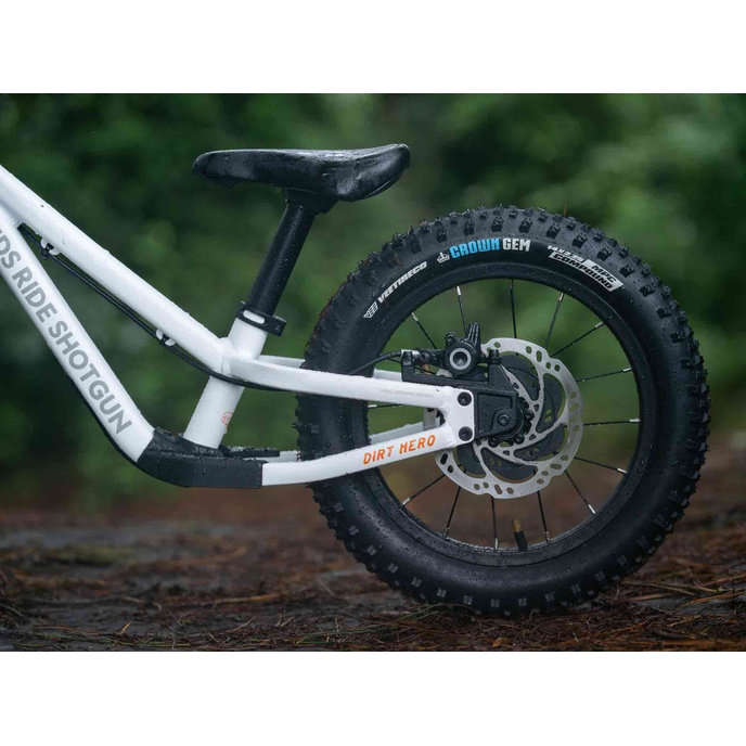 Otroški poganjalec Dirt Hero