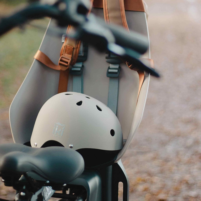 Maxi čelada Urban Iki