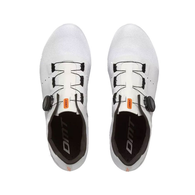 Kolesarski MTB čevlji z BOA sistemom DMT KM4 2025