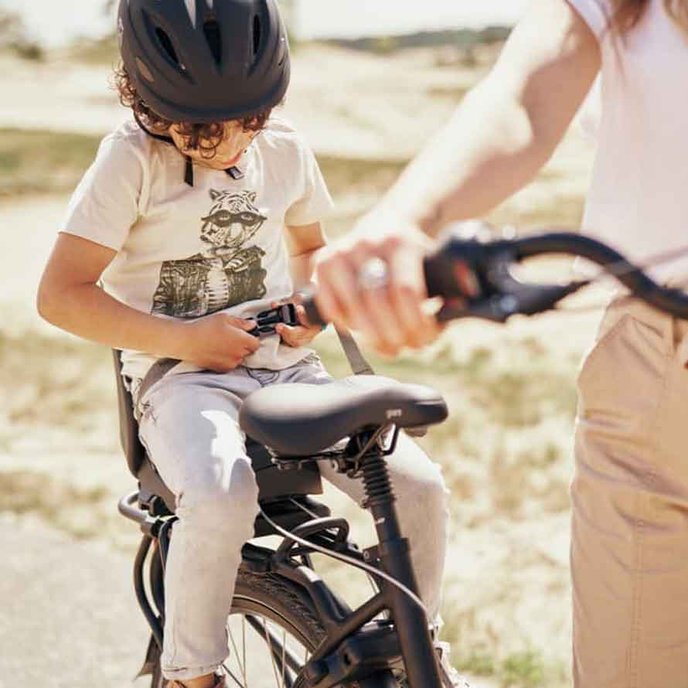 JUNIOR zadnji sedež z adapterjem za nosilec