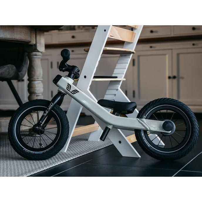 3-v-1 poganjalec/kolo za otroke od 1 do 5 let