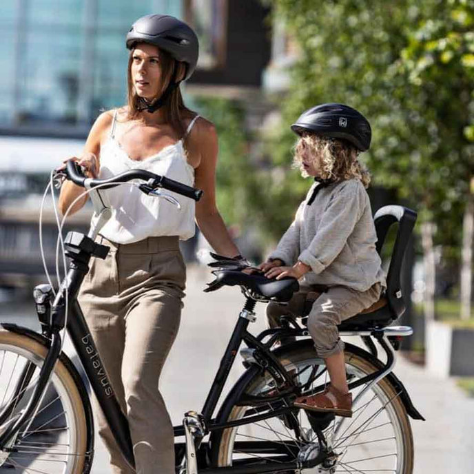 JUNIOR zadnji sedež z adapterjem za nosilec