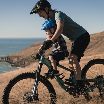 MTB sedež 2.0 in krmilo za okvir Combo